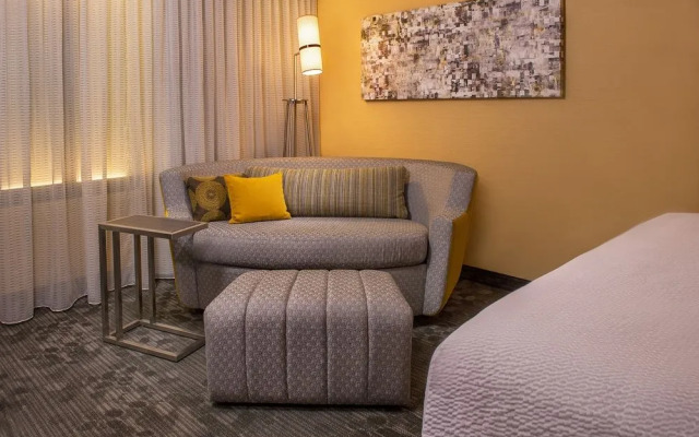 Courtyard Detroit Livonia