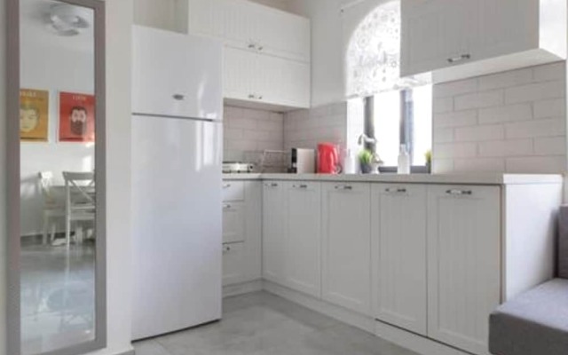 Luxurious Nachlaot Shuk Apartment -NEW Израиль, Иерусалим - отзывы, цены и фото номеров - забронировать отель Luxurious Nachlaot Shuk Apartment -NEW онлайн