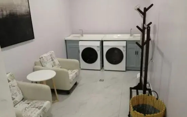 Christine Hotel Baotou