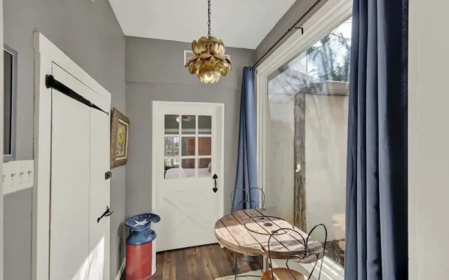 Texas Two Step Guesthouse
