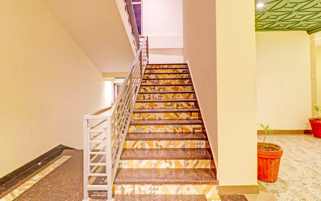 Townhouse Patel Nagar Near Saharanpur Chowk Dehradun Formerly Calista Square