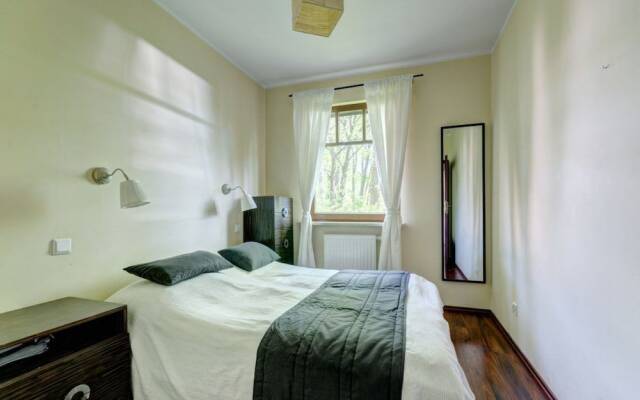 Отель Apartament Karlikowski Mlyn комната для гостей