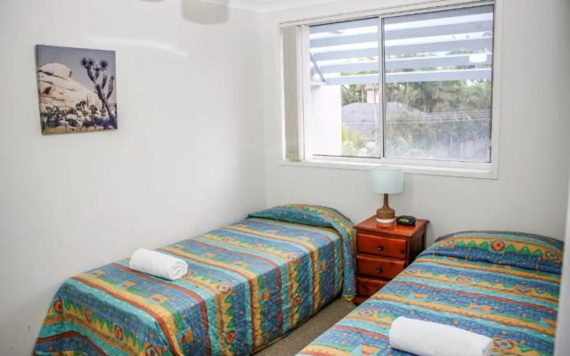 Surfers Beach Holiday Apartments