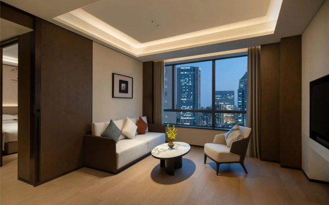 Yuexiu Hotel Guangzhou,Curio Collection by Hilton
