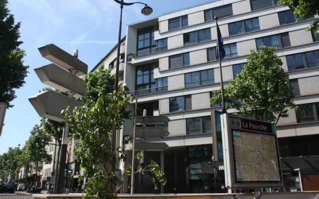 Апартаменты Montmartre Apartments - Chagall Париж