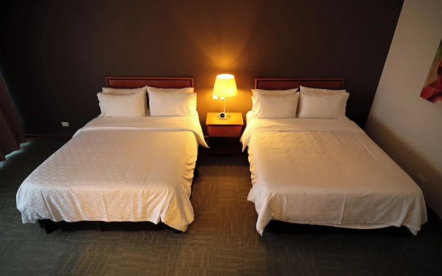 Tiser Hotel