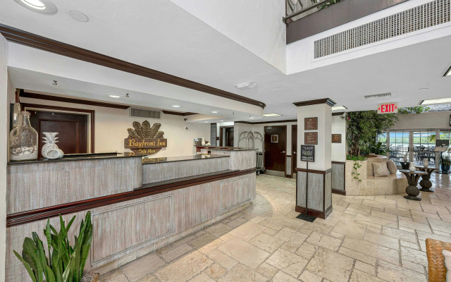 Bayfront Inn Fifth Avenue