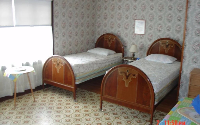 Paradise Inn