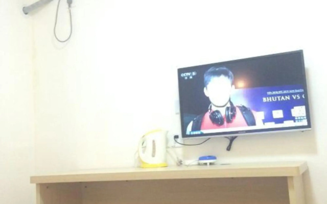 K155 hotel chain (Shanghai University Town store）)
