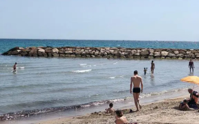 Studio Rocher Bleu climatisé centre historique près des plages