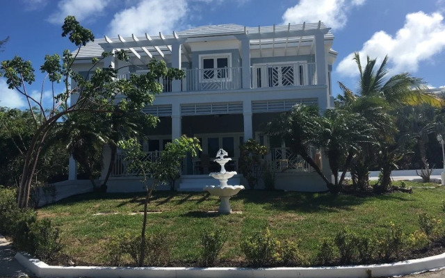 Blue Orchid Villa