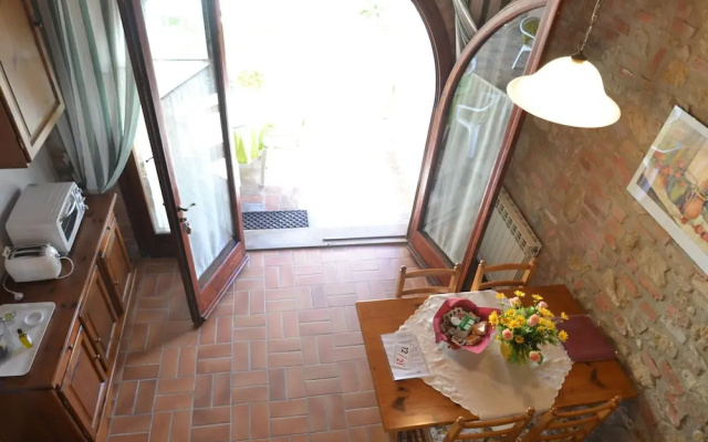 Montaione Oasis: Shared Villa
