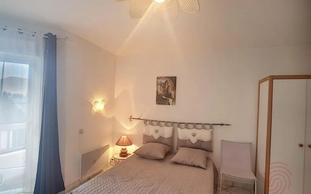 Appartement Lamalou-les-Bains, 1 pièce, 2 personnes - FR-1-451-95
