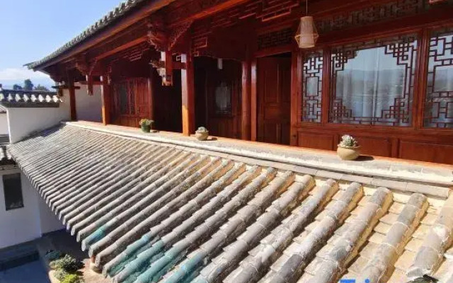 Shaxi Ancient Town Tianpan Homestay