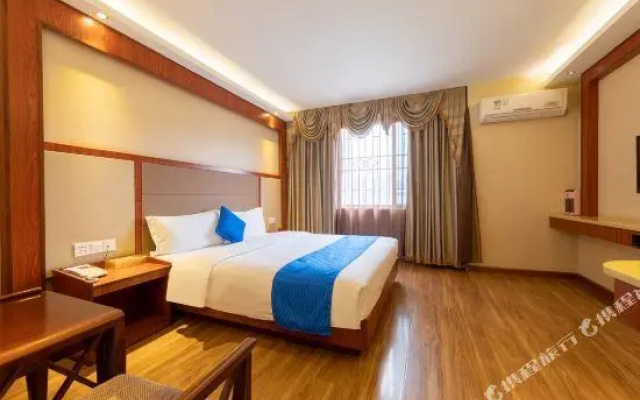 Yuexiang Hotel (Maoming South High-speed Railway Station)