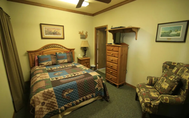 Lake Fork Lodge
