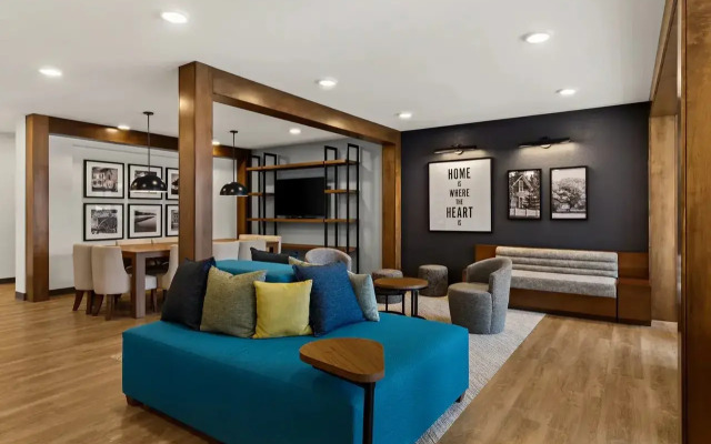 Everhome Suites Georgetown - Austin
