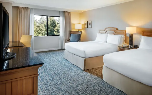 DoubleTree by Hilton Sonoma - Wine Country