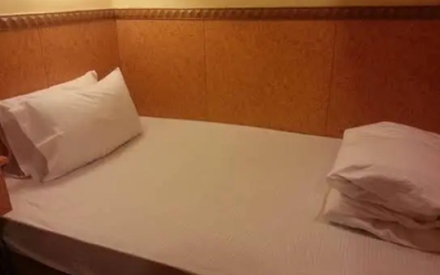 香港花园旅舍(美丽都大厦)(家庭旅馆)