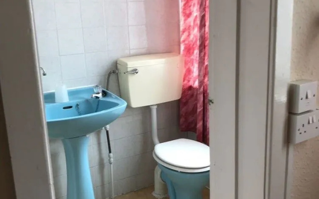 Angelee Hotel