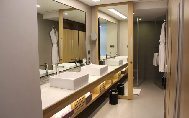Aloft by Marriott New Delhi Aerocity