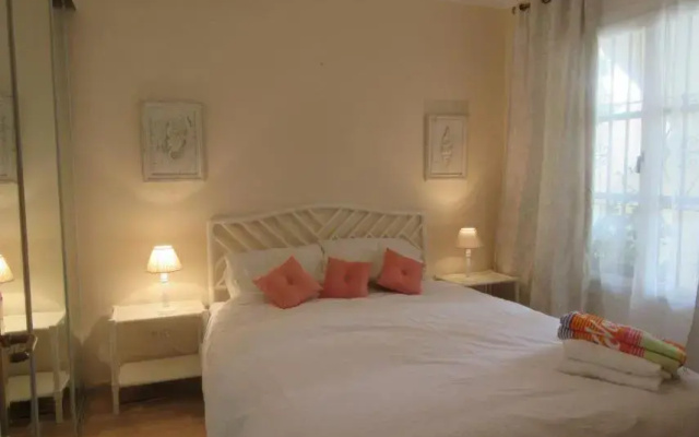 Apartment near Puerto Banus