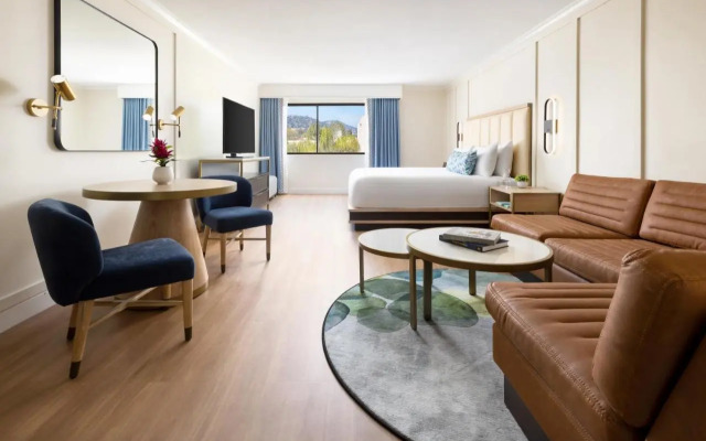 The Anza - A Calabasas Hotel