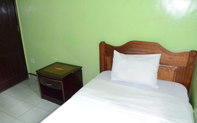 Sir Kanja's Hotel