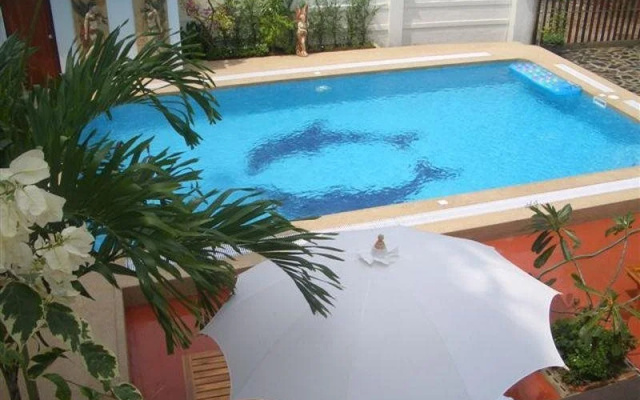 Siam Jasmine Hotel and Restaurant
