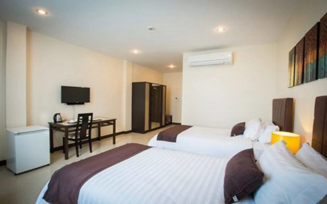 Center Point Boutique Hotel