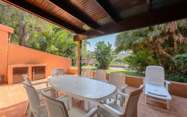 San Lameer Villa Rentals  2813