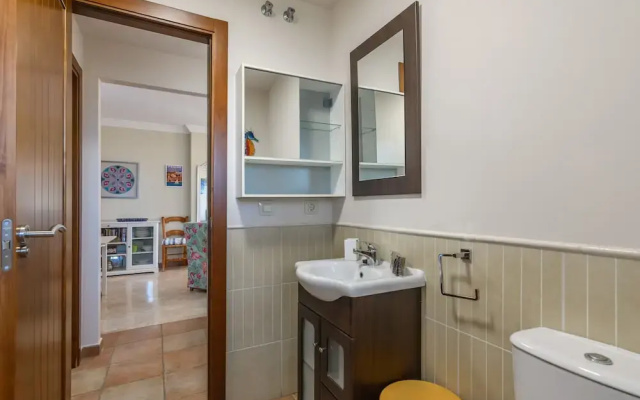 Family Penthouse Near Isla Marina