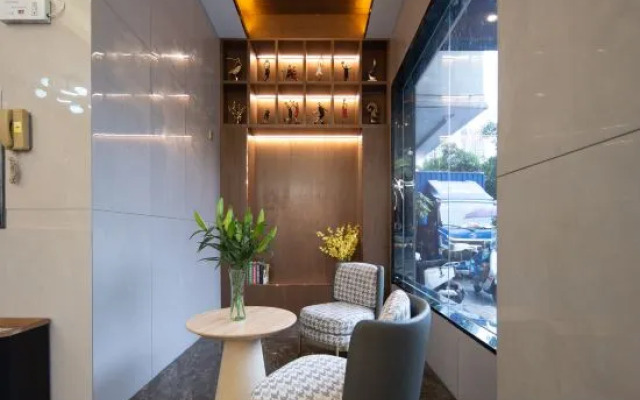Fashion Hotel