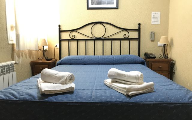 Hostal El Pilar