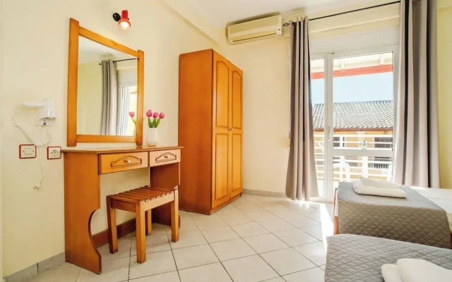 Solena Studios Kavos