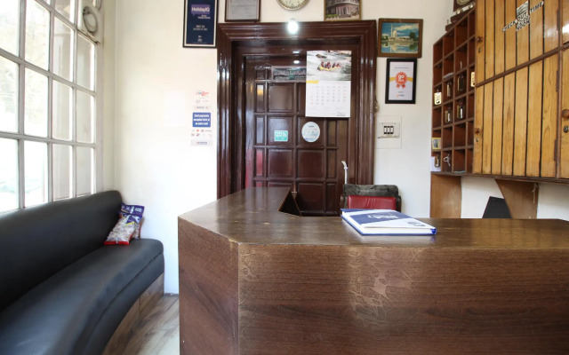 OYO 30650 Hotel Akbar Residency