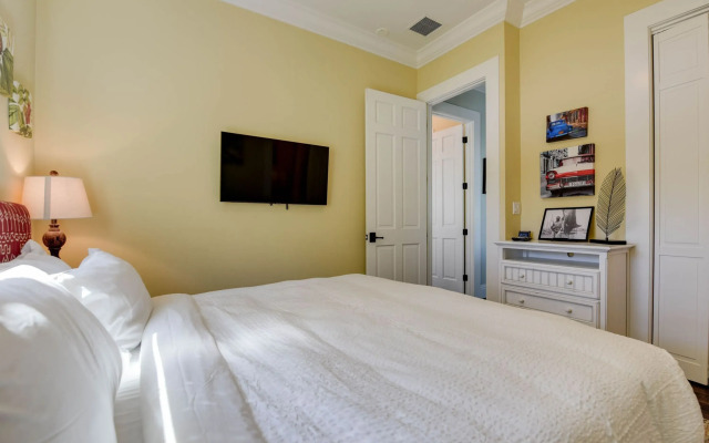 Capmar House   Personal Chauffeur, Key West