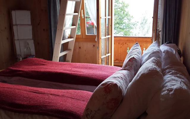 SwissHut Bed&Breakfast