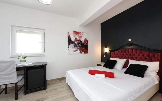 Holiday Apartments Yes Peace