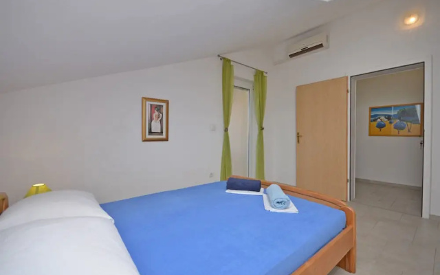 Apartments Mara
