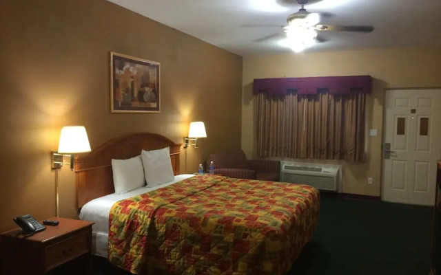 La Posada Inn