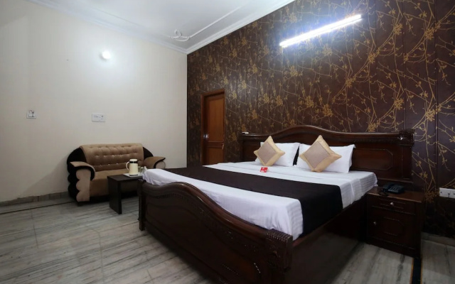 OYO Flagship 4891 Moti Sagar