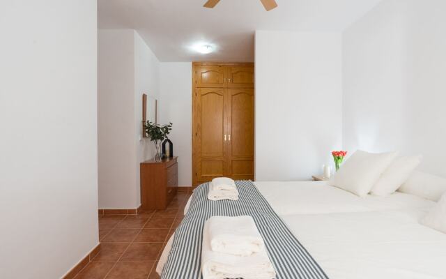 Отель Apartamento Fuengirola Испания, Фуэнхирола - отзывы, цены и фото номеров - забронировать отель Apartamento Fuengirola онлайн комната для гостей