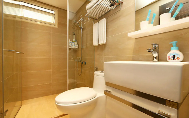 Tong Yang Parental happiness Bed and Breakfast