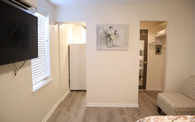 Rittenhouse Suites