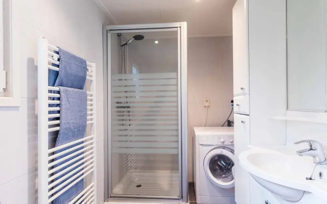 Comfortable Chalet Within De Veluwe