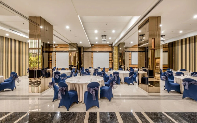Grande Valore Hotel & Serviced Apartment