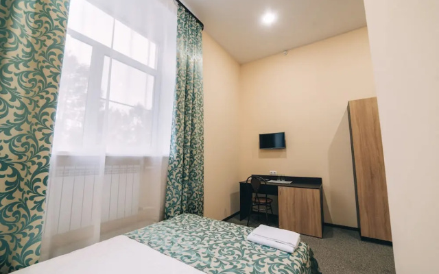 Hotel Zarya