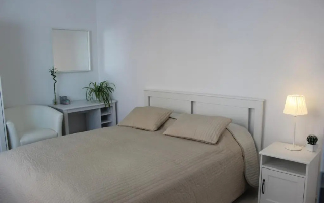 LEO Apartment FREE PARKING!!!