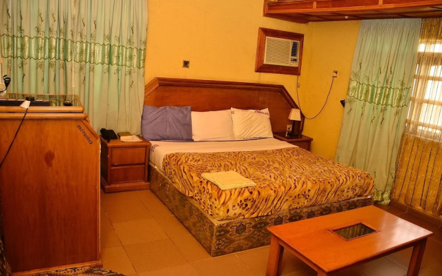 BBS Diamond Suites